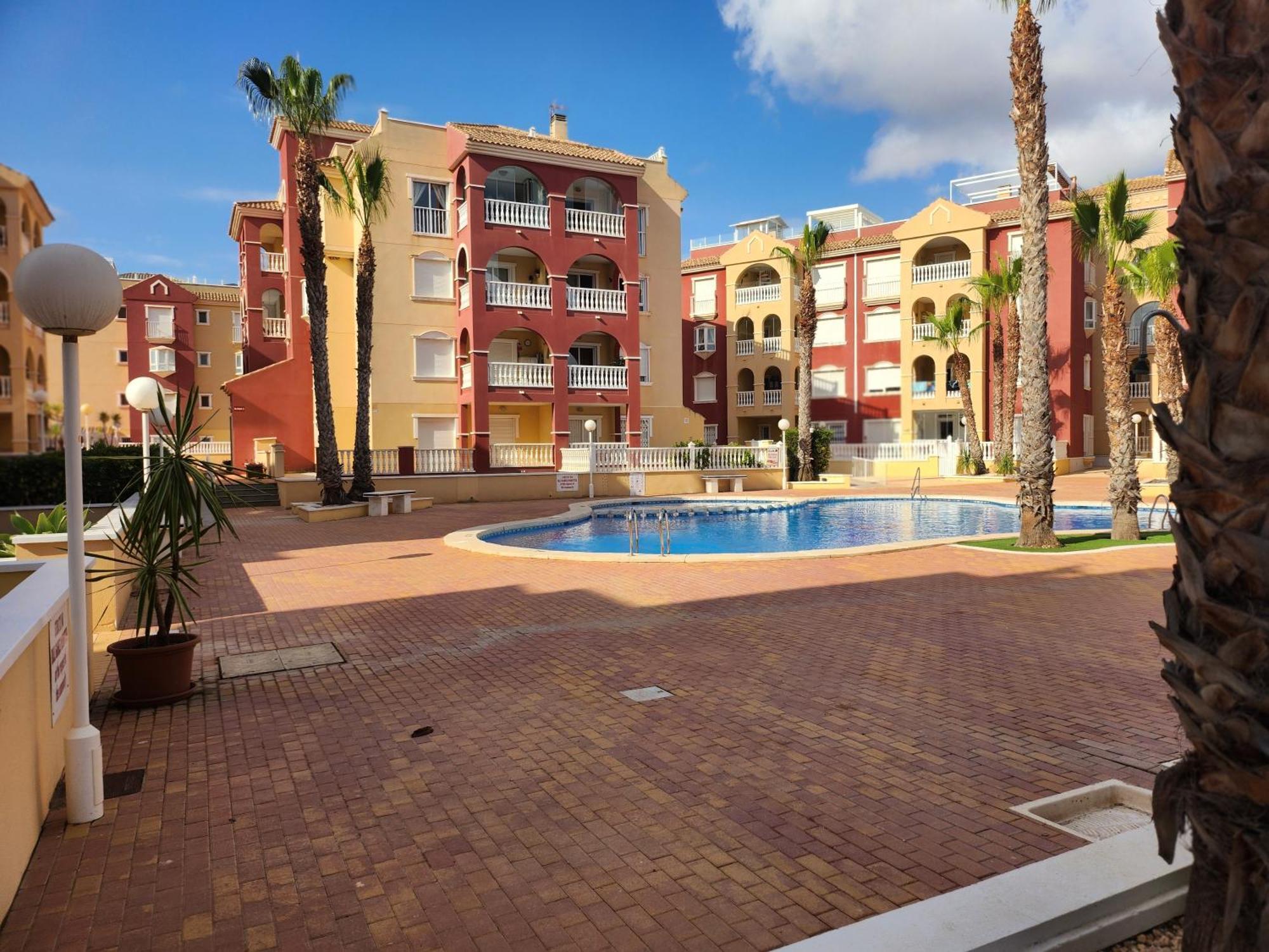 Spacious 3 Bedroom 2 Bathroom Apartment - Puerto Marina Complex Los Alcázares Esterno foto