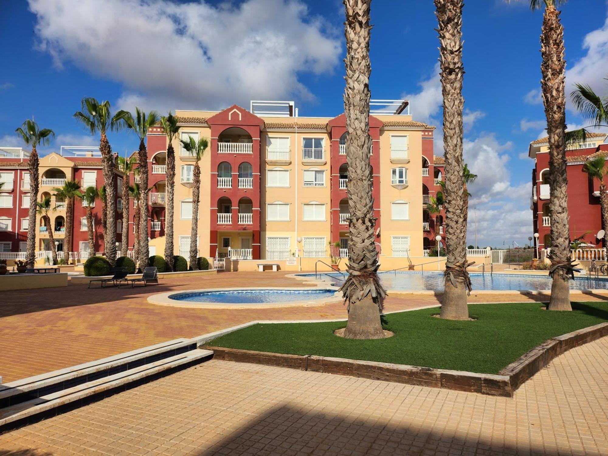 Spacious 3 Bedroom 2 Bathroom Apartment - Puerto Marina Complex Los Alcázares Esterno foto